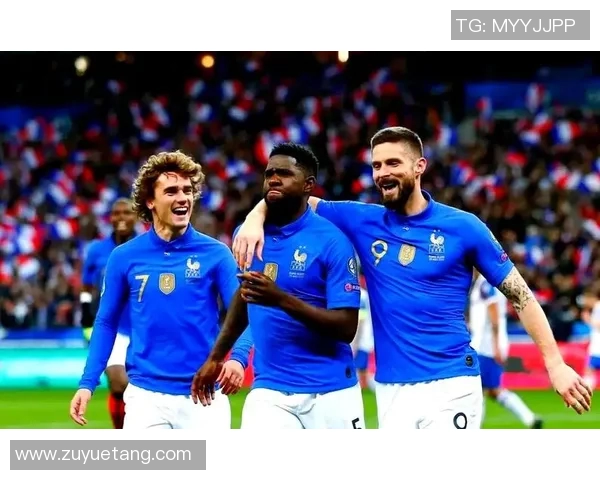 法国与美国足球比赛精彩对决展现两国足球风采与实力较量 法国与美国足球比赛精彩对决展现两国足球风采与实力较量